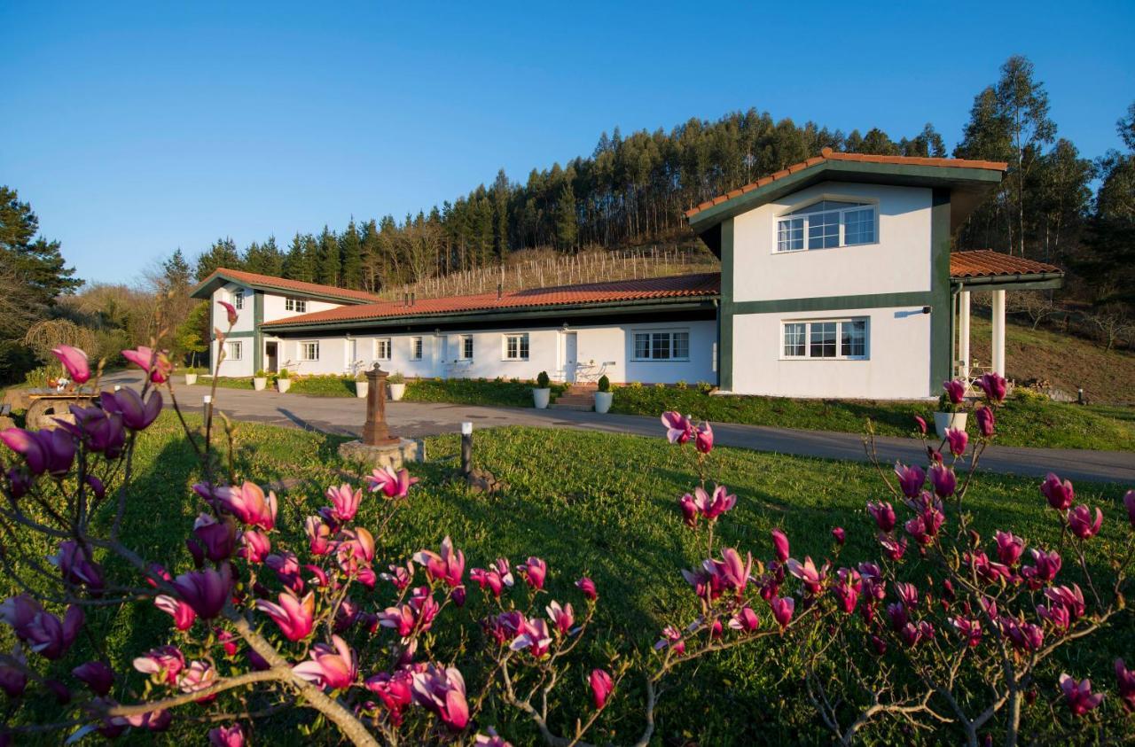 Apartamentos Turisticos Bizkar Bare Sopuerta Ngoại thất bức ảnh